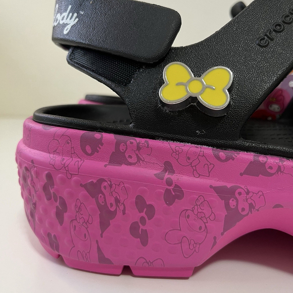 CROCS x HELLO KITTY AND FRIENDS MY MELODY AND KUROMI STOMP SANDAL size 7 NEW - Picture 7 of 9